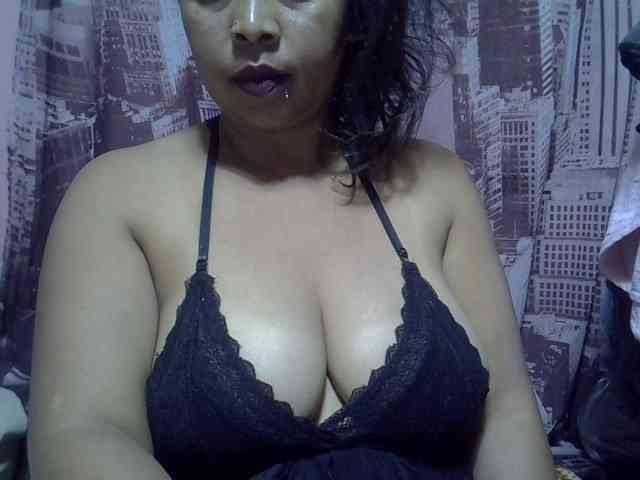 bigass-tits bigass-tits