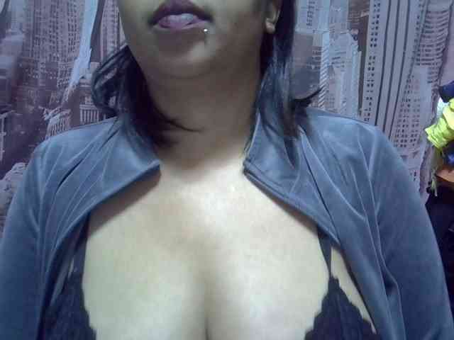 bigass-tits webcam