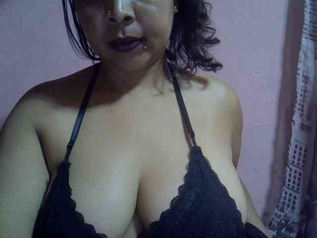 bigass-tits bigass-tits