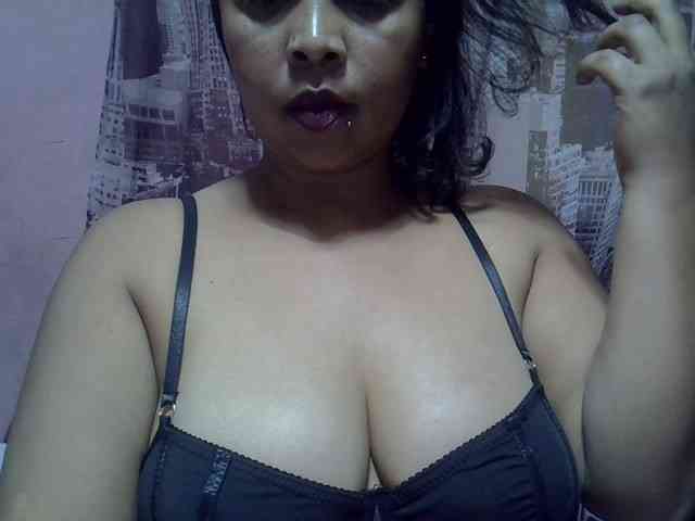 bigass-tits webcam
