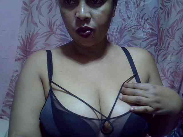 bigass-tits webcam
