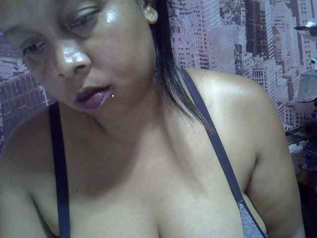 bigass-tits webcam