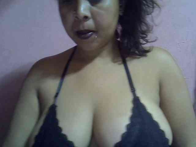 bigass-tits webcam