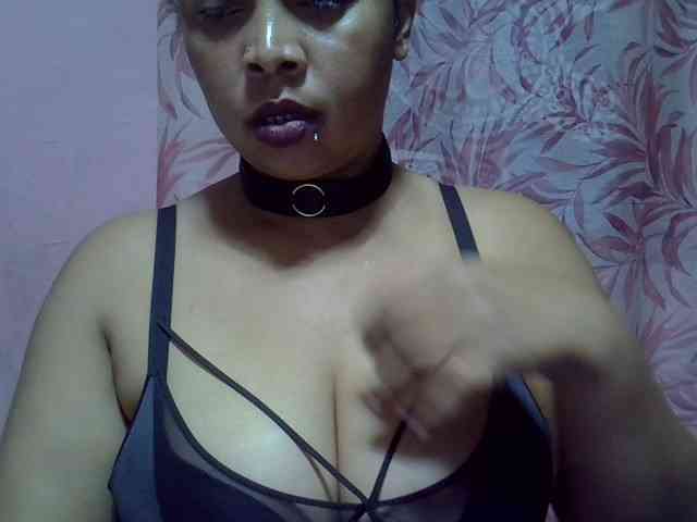 bigass-tits webcam