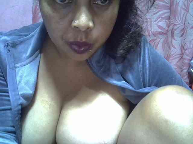 bigass-tits webcam