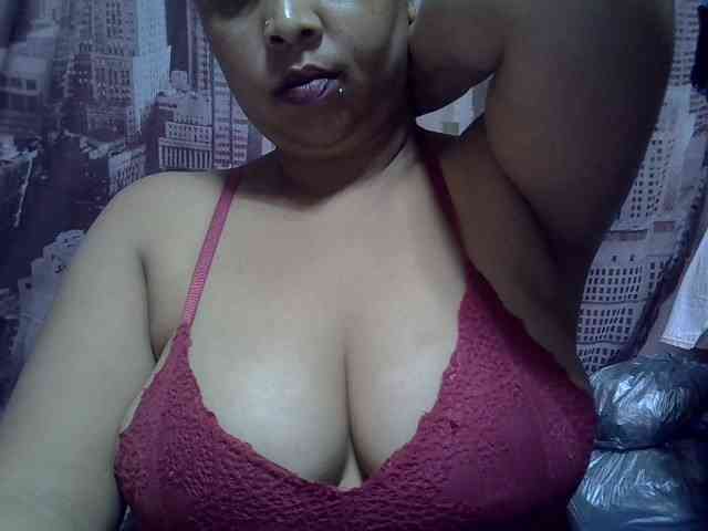 bigass-tits webcam