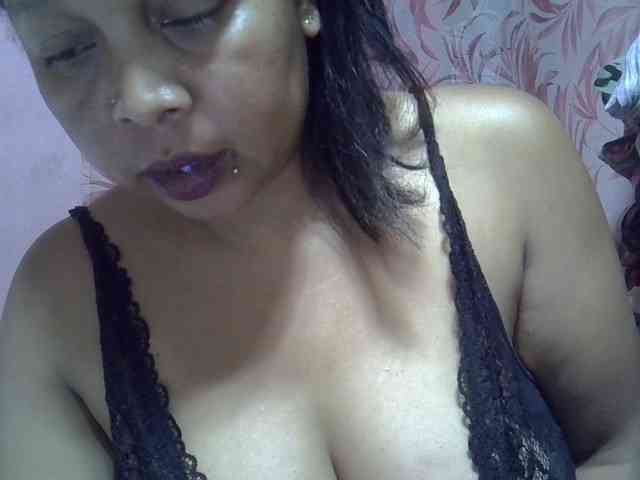 bigass-tits webcam