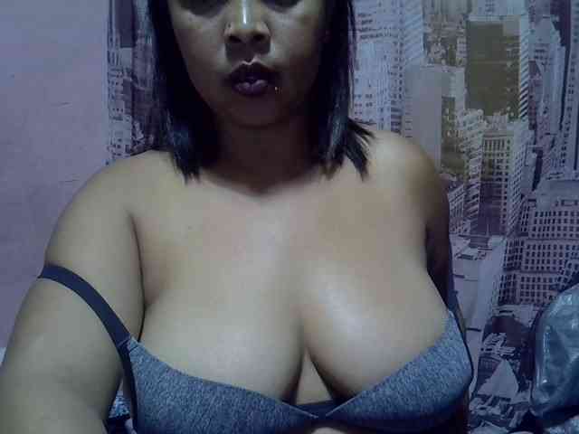 bigass-tits webcam