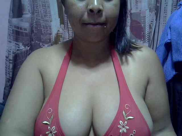 bigass-tits webcam