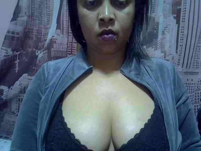 bigass-tits webcam