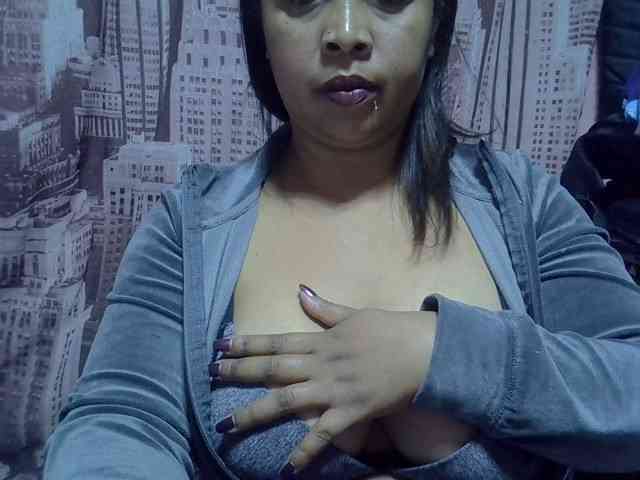 bigass-tits webcam