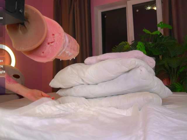 CherryBerry56 live cam on BongaCams