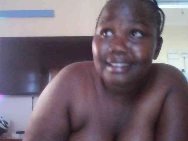 yummytities webcam