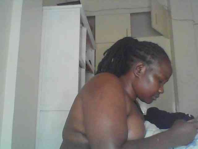 yummytities webcam