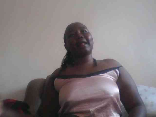 yummytities webcam