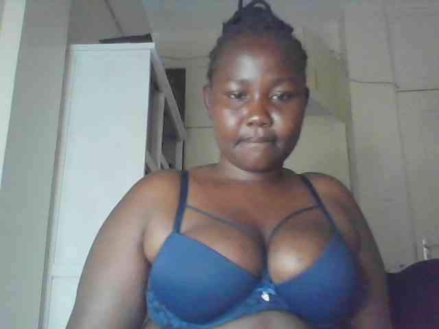 yummytities webcam
