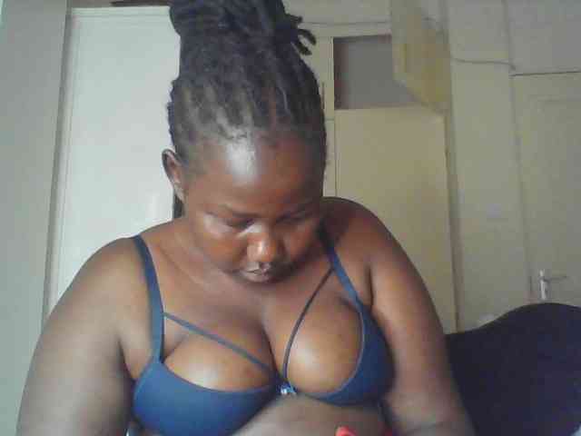 yummytities webcam