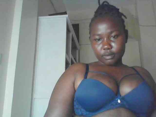 yummytities webcam