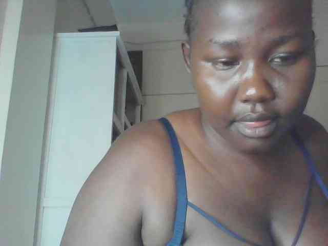 yummytities webcam