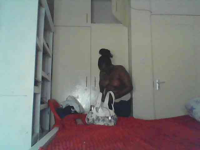 yummytities webcam