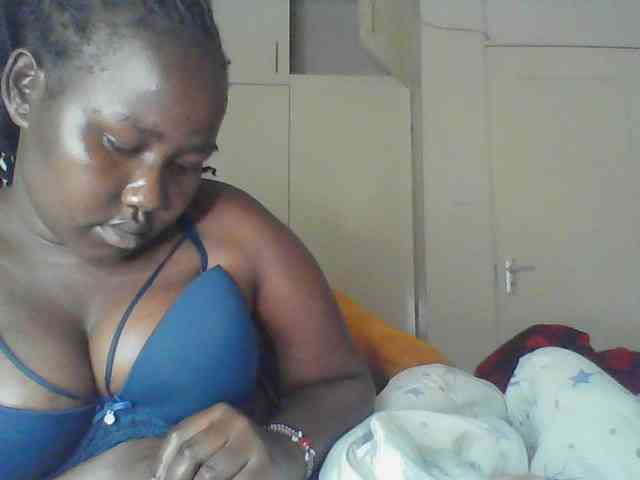 yummytities webcam