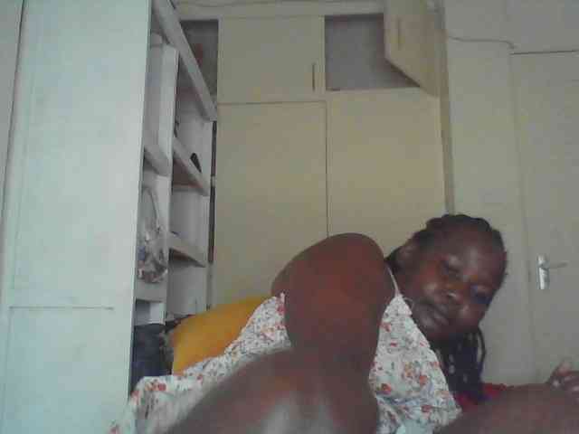 yummytities webcam