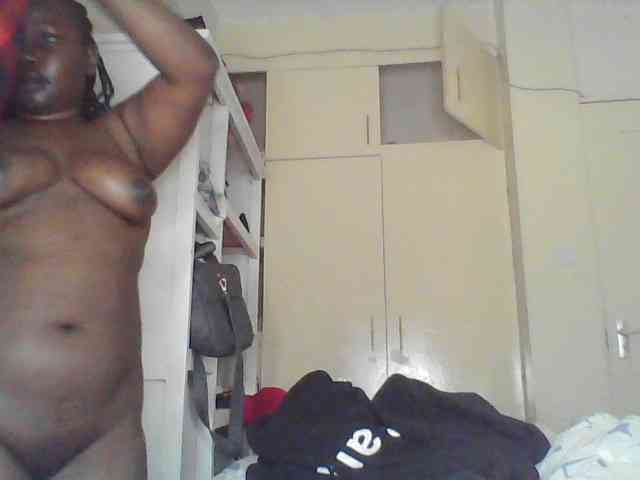 yummytities webcam