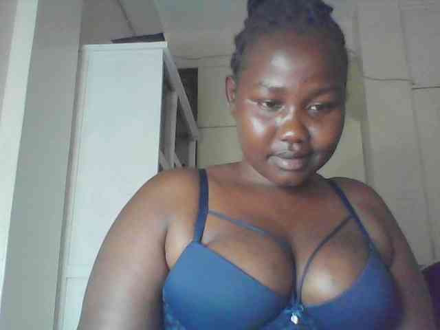 yummytities webcam