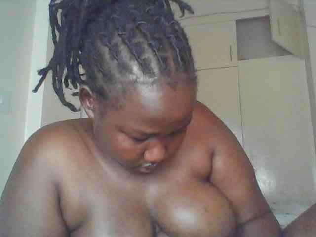 yummytities webcam
