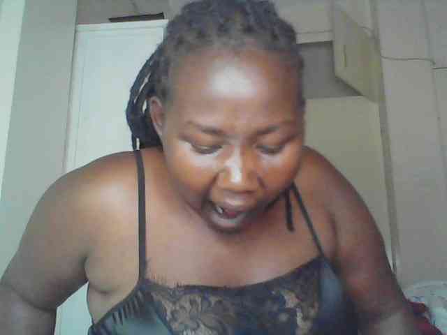 yummytities webcam