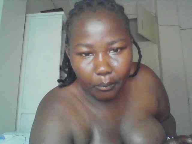 yummytities webcam