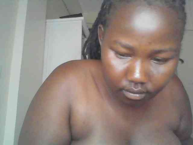yummytities webcam