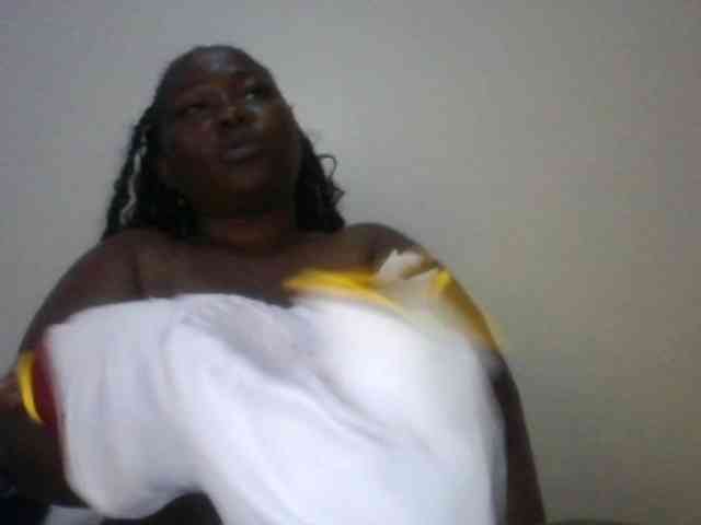 yummytities webcam