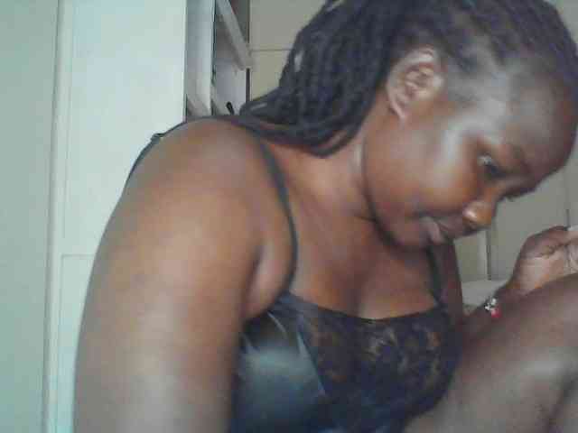 yummytities webcam