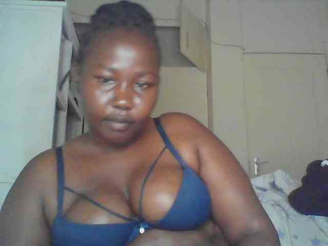 yummytities webcam