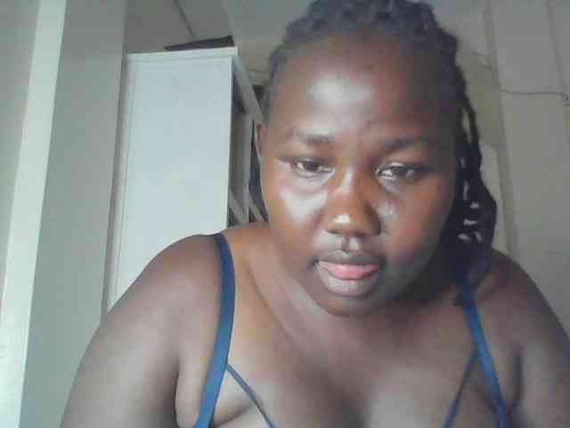 yummytities webcam