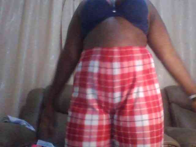 yummytities webcam