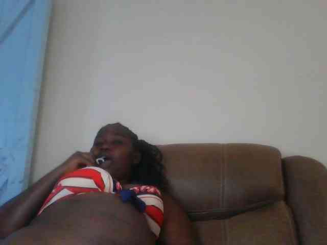 yummytities webcam