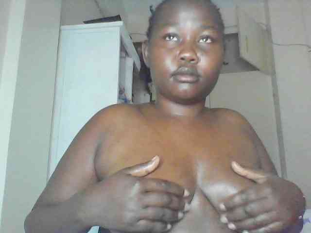 yummytities webcam