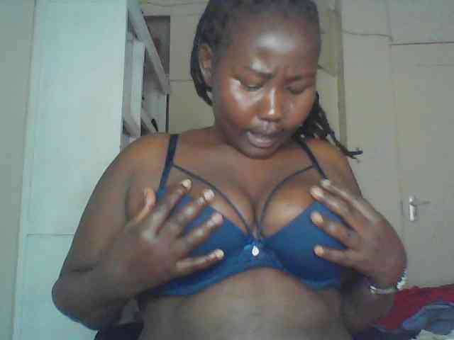 yummytities webcam