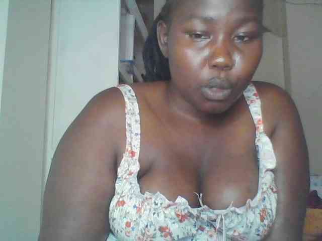 yummytities webcam