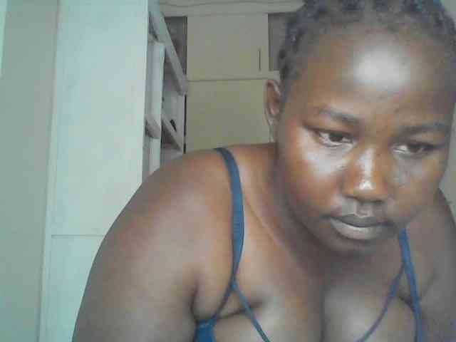 yummytities webcam