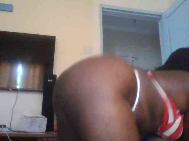yummytities webcam
