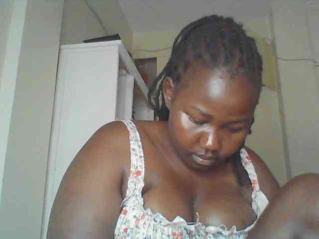 yummytities webcam