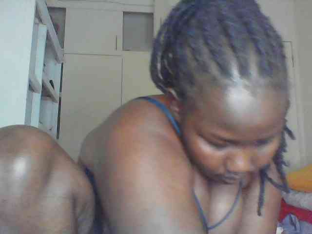 yummytities webcam