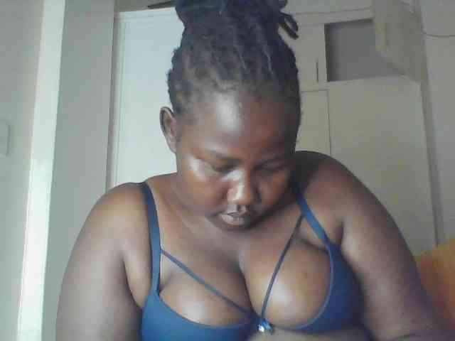yummytities webcam