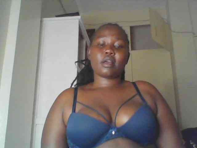 yummytities webcam