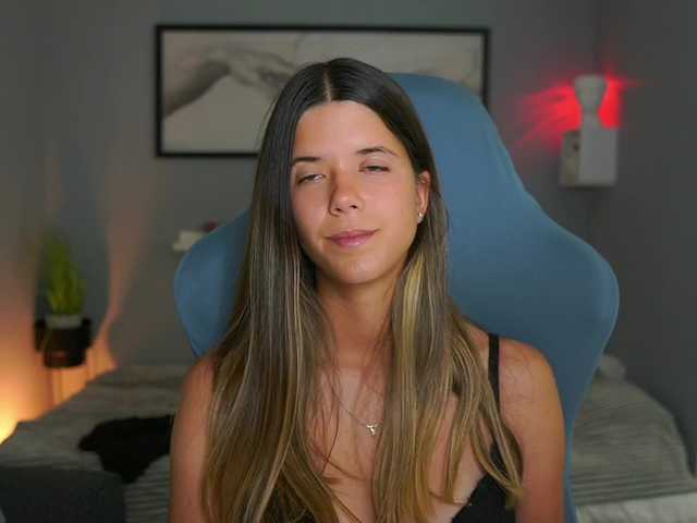 KarynaLuss live webcam show