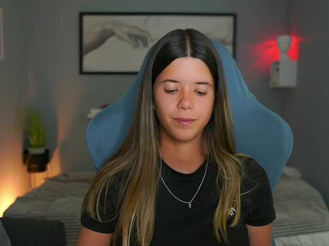 KarynaLuss live webcam show