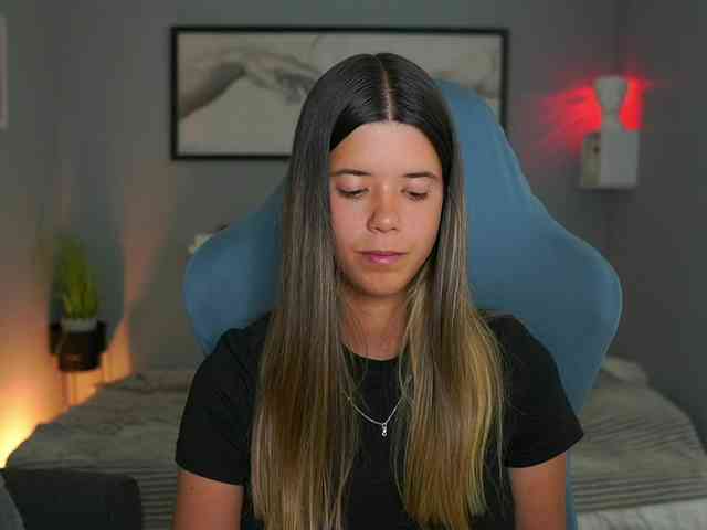 KarynaLuss - Girl 